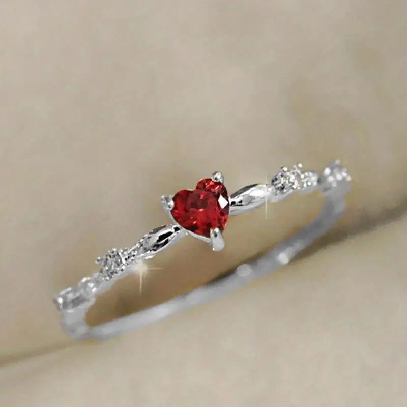 Gold Rubin Herz Ring