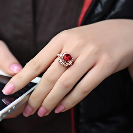 Rubin Halo Statement Ring | Rose Gold