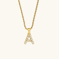 Maeve Letter Initial Diamant Halskette