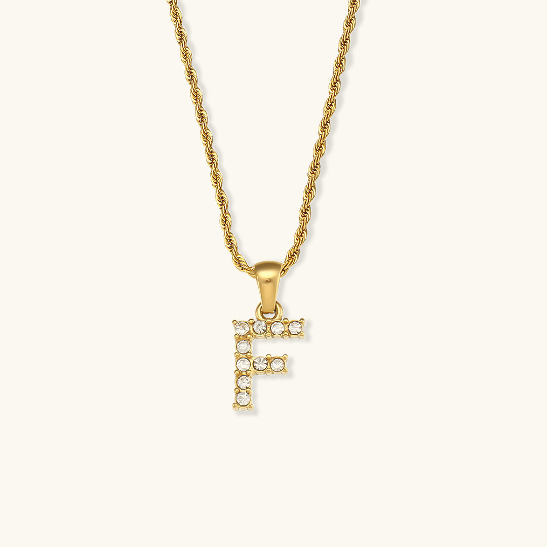 Maeve Letter Initial Diamant Halskette