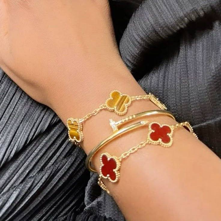 Clover Armband Red